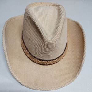 Studs - Beige Ribbed Felt Cowboy Hat
